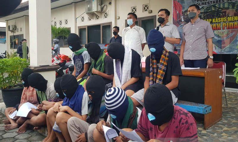 Tawur Sarung Kembali Pecah di Semarang, Belasan Remaja Ditangkap Polisi
