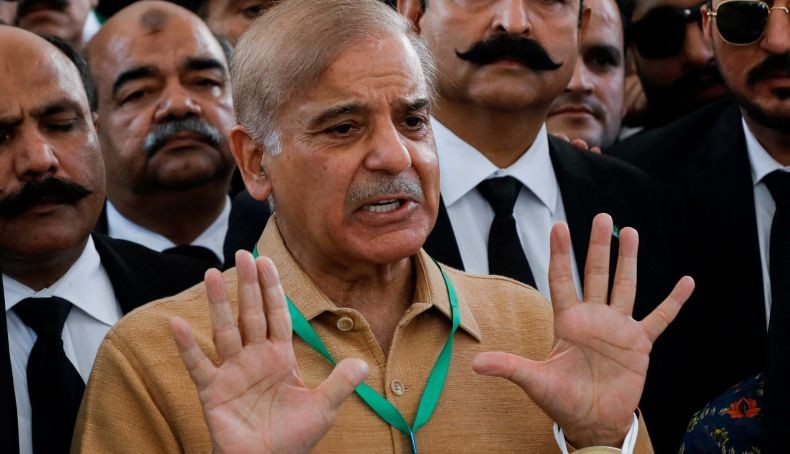 Shehbaz Sharif Dilantik sebagai PM Pakistan Baru Setelah Imran Khan Digulingkan