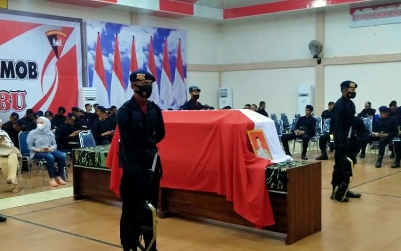 Jenazah Perwira Polda Sultra Gugur saat Amankan Unjuk Rasa Diterbangkan ke Sumut