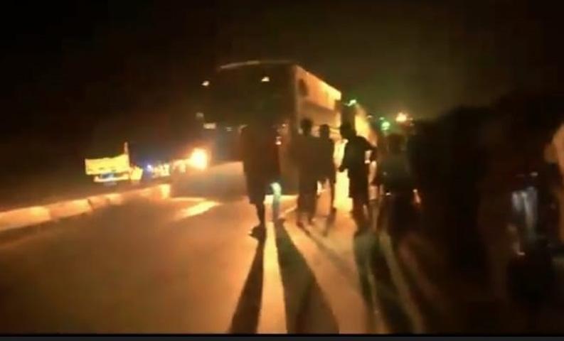 Jalur Pantura Batang jadi Ajang Balap Liar, Warga Hentikan Paksa Kendaraan Melintas