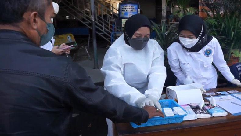 Sopir Angkutan Umum Diminta Dites Urine Sebelum Bawa Penumpang