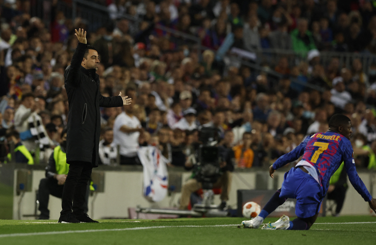 Barcelona Gagal Menang Vs Espanyol, Xavi Salahkan Wasit