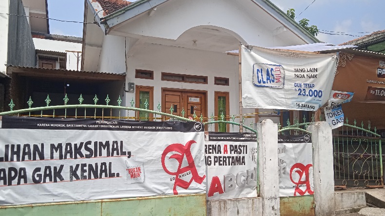 Ibu dan 2 Anak Ditemukan Tewas dalam Rumah di Garut Gegerkan Warga, Diduga Bunuh Diri