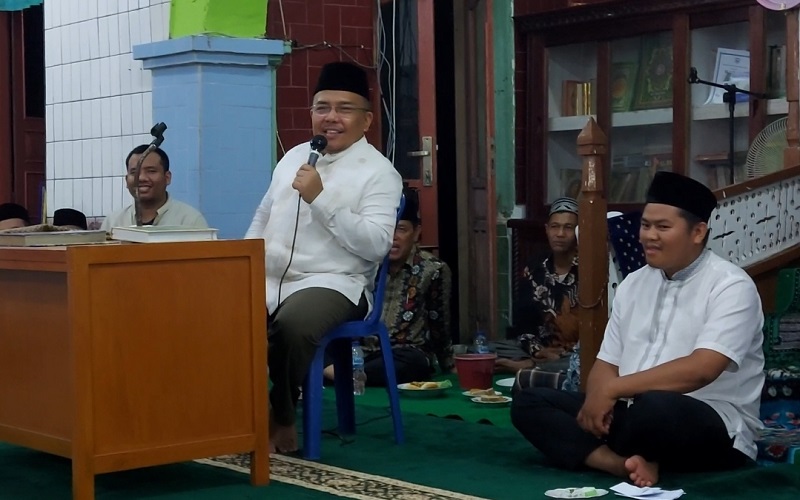Pemprov Sumbar Minta Pengurus Masjid Berhenti Minta Sumbangan di Jalan Umum 
