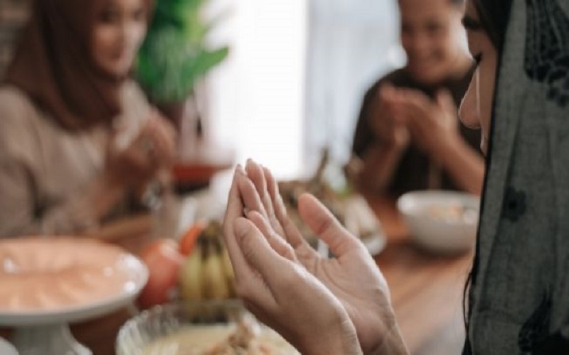 Jadwal Buka Puasa di Palembang, Senin 18 April 2022