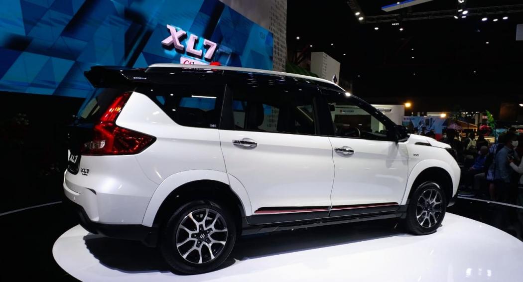 Dibuat Terbatas Hanya 300 Unit, Suzuki XL7 Alpha FF Terjual 72 Unit di IIMS 2022