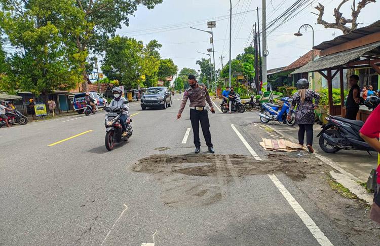 Tragis, Tabrak Motor yang Menyeberang Warga Purbalingga Tewas