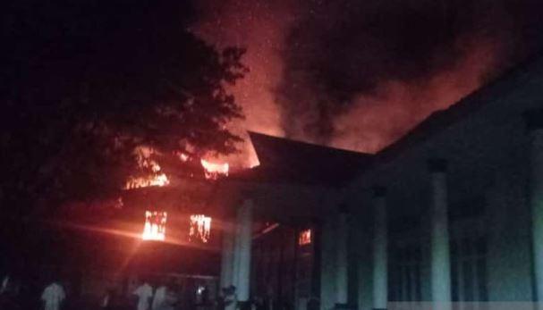 Terungkap, Sumber Api Kebakaran Kantor Bupati Halmahera Selatan dari Ruang Staf