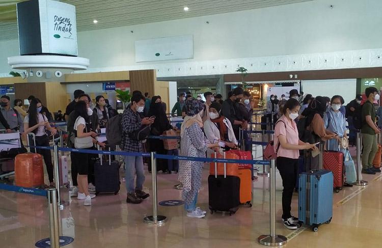 Hari ini Puncak Arus Balik di Bandara YIA, PT Angkasa Pura I Catat Ada 12.300 Penumpang 