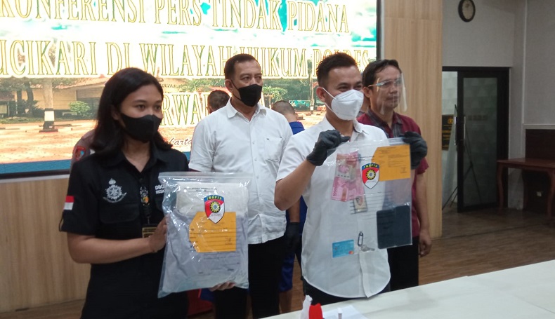Polisi Bongkar Prostitusi Online Bertarif Rp2 Juta di Purwakarta, 2 Muncikari Ditangkap