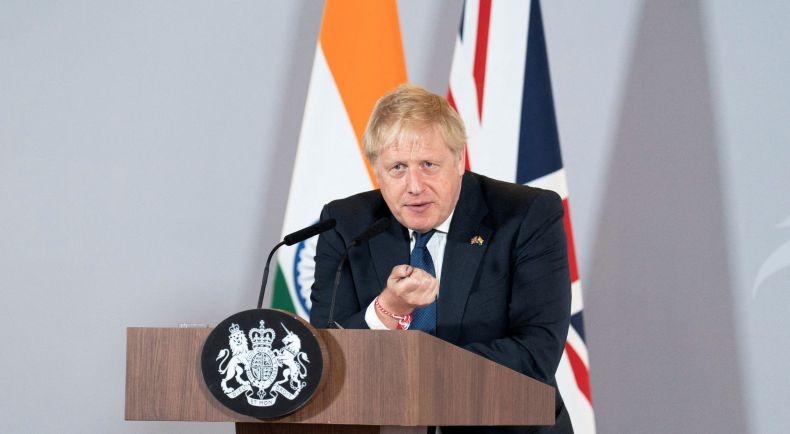   PM Boris Johnson Jadi Bahan Olokan di Rusia, Disebut Badut Bodoh 