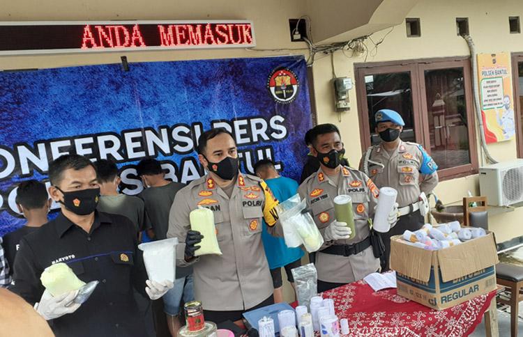 Asyik Meracik Petasan, 8 Pelajar SD-SMP di Bantul Digerebek Polisi