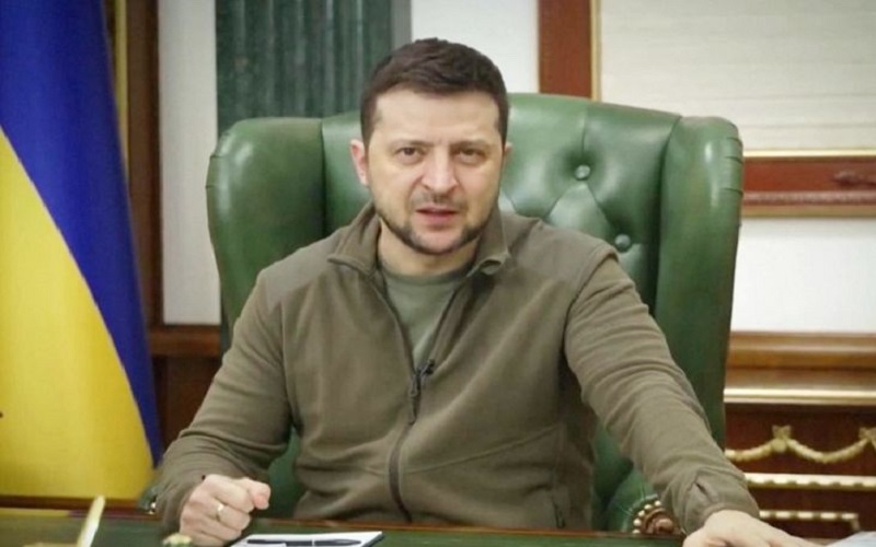  Presiden Ukraina Terlibat Kecelakaan Lalu Lintas, Kok Bisa ? 