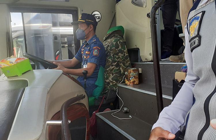 Cegah Kecelakaan, Bus Wisata ke Hutan Pinus Mangunan Wajib Jalani Ramp Chek  
