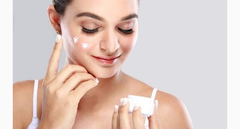 Catat, 6 Cara Memakai Skincare yang Benar untuk Mendapatkan Kulit Glowing