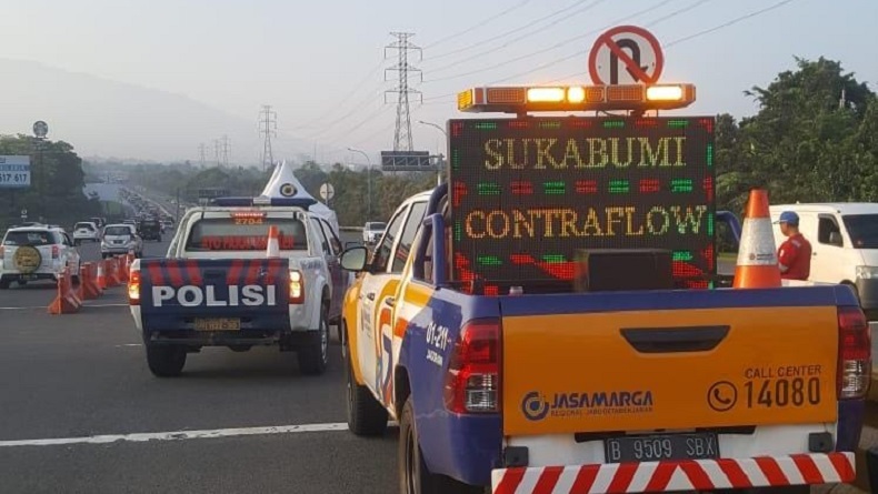 Urai Kepadatan, Contra Flow Diberlakukan di KM 44 sampai KM 46 Jalan Tol Jagorawi