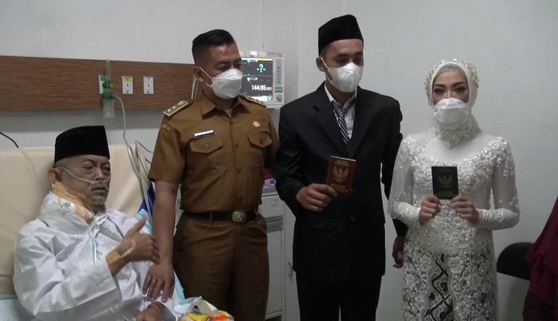 Bikin Meleleh, Pasangan Pengantin Ini Terpaksa Nikah di ICU RSUD Subang karena Ayah Sakit