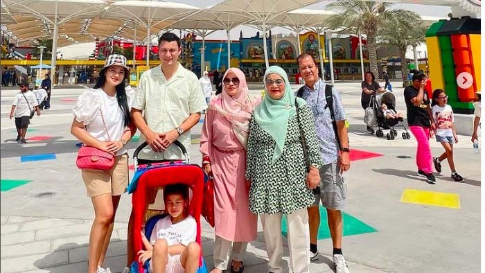 7 Pasangan Artis yang Hobi Traveling Keliling Dunia, Ada yang Punya Bisnis Tour and Travel