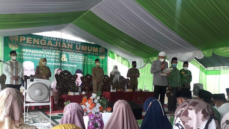 Kukuhkan Pengurus NWDI dan Muslimat Berau, TGB Berpesan Jaga Kebhinnekaan 