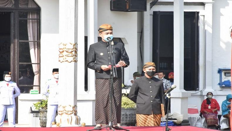 Pemkot Salatiga Gelar Upacara Hardiknas, Peserta Kenakan Busana Adat