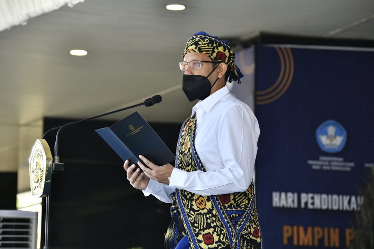 Hardiknas 2022: Pimpin Pemulihan, Bergerak untuk Merdeka Belajar