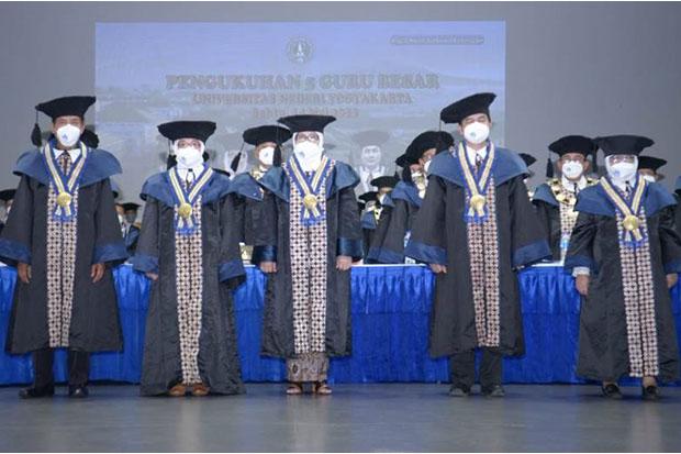 UNY Tambah 5 Guru Besar Berbagai Bidang Ilmu dari Tiga Fakultas