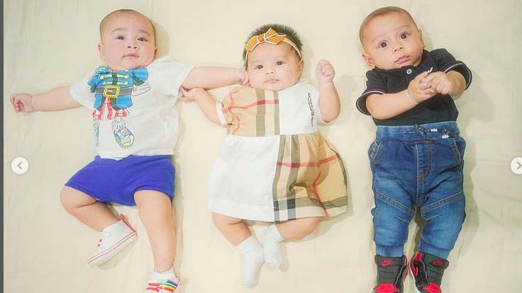 Gemas Baby Ameena Foto Bareng Rayyanza dan Leslar, Harga Bajunya Bikin Tercengang