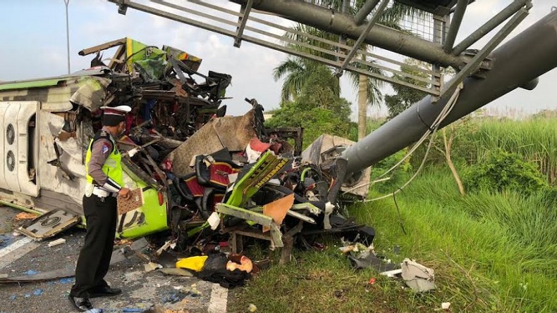 Kapolda Jatim: Sopir Bus Laka Maut di Tol Sumo Berpotensi Tersangka