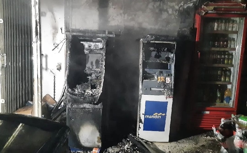 Geger 2 Mesin ATM di Cipayung Terbakar, Kerugian Diperkirakan Rp500 Juta