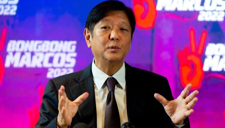 Ferdinand Marcos Jr Bahas Kelanjutan Perjanjian Militer Filipina dan AS
