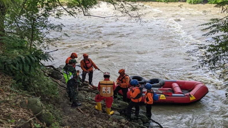 BPBD Grobogan Hentikan Pencarian Korban Tenggelam di Sungai Tuntang