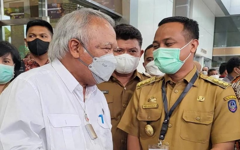 Bertemu Menteri Basuki, Gubernur Andi Sudirman Lapor Kondisi Jalan Terisolasi di Luwu Utara