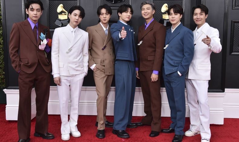 Kabar Gembira bagi Para Army, BTS Bisa Konser di Luar Negeri meski Jalani Wajib Militer