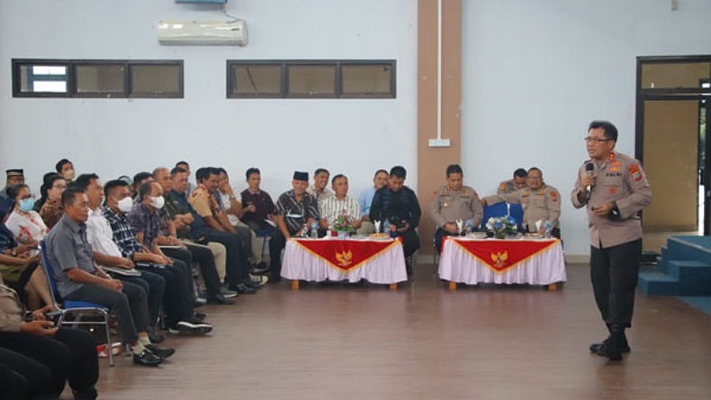 Kapolda Sulut Sharing Wawasan Kebangsaan Bersama Jajaran Pemkab Boltim