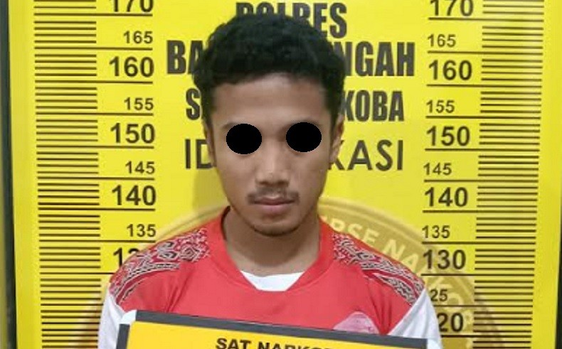 Bandar Sabu di Bangka Tengah Ditangkap, Barang Bukti Disimpan dalam Saku Celana