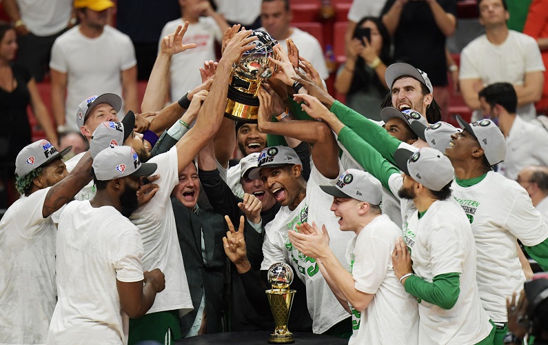 Juara Wilayah Timur, Boston Celtics Tantang Golden State Warriors di Final NBA 2021/2022