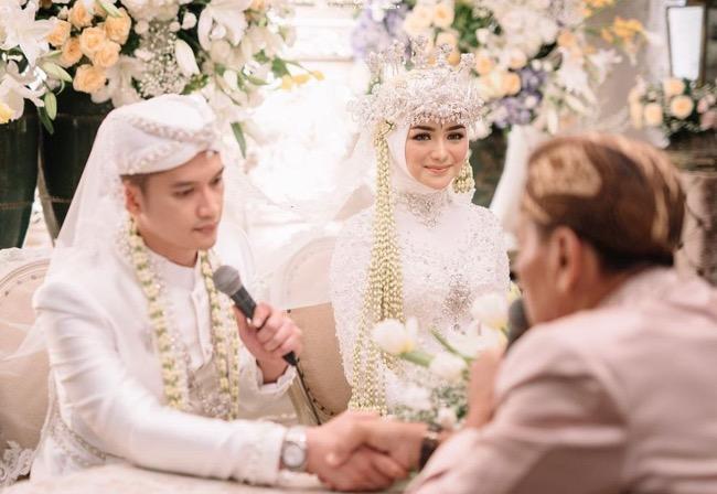 Dirundung Masalah Rumah Tangga, Citra Kirana Unggah Momen Ijab Qabul dengan Rezky Aditya