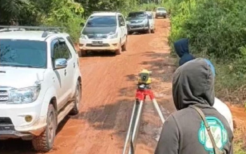 Jalan Rusak Parah di Tulung Selapan OKI Mulai Diperbaiki 