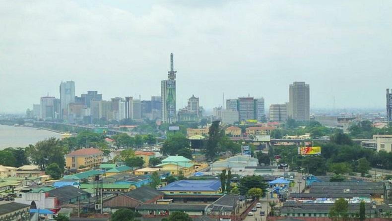 2 Daerah di Nigeria Kurangi Hari Kerja PNS gara-gara Harga BBM Melambung