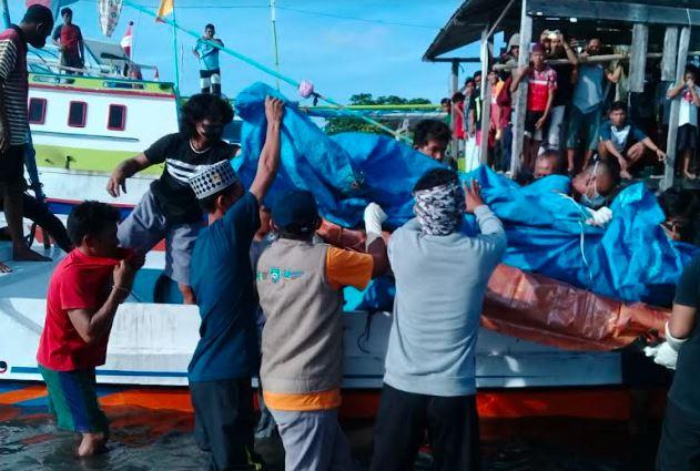 Nelayan Temukan Korban Tewas Penumpang KM Ladang Pertiwi di Pulau Pamantauang