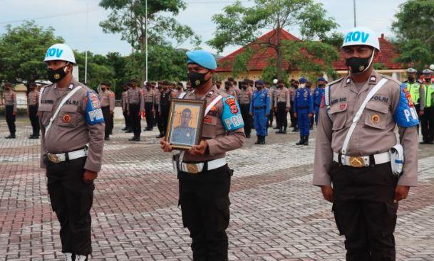 Ketahuan Menikah 2 Kali, Anggota Polres Pulau Buru Dipecat Tidak Hormat
