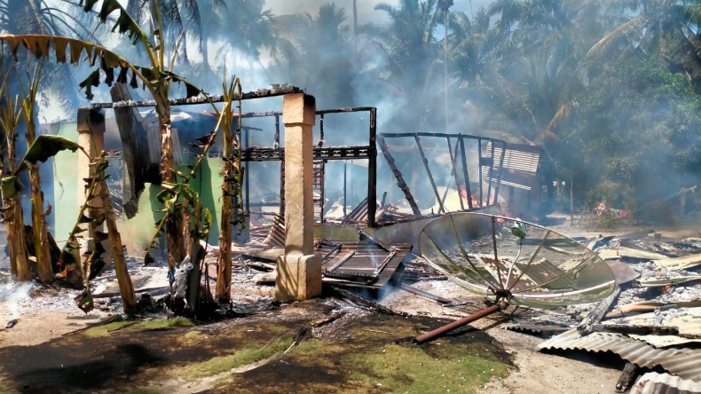 Kebakaran di Padang Lawas Utara, Rumah Anak dan Bapak Ludes Dilalap Api