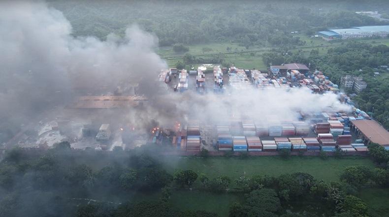 Ledakan Depot Kontainer, Korban Tewas 49 Orang termasuk Petugas Pemadaman Kebakaran