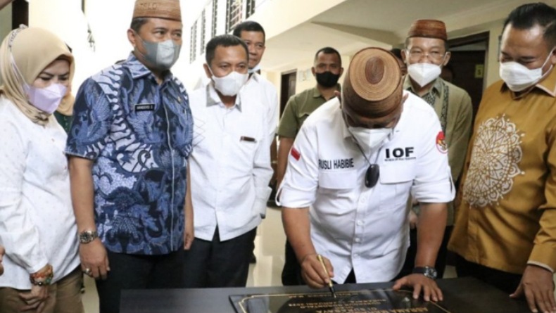 Lantai 2 Asrama Mahasiswa di Jakarta Nyaris Roboh, Pemprov Pastikan Akan Renovasi