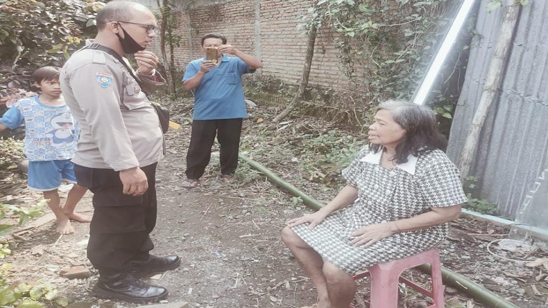 Nenek dari Pati Ditemukan Kebingungan di Kota Solo