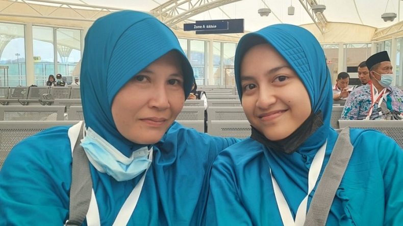 Gantikan Ayah yang Meninggal, Jemaah Haji Termuda Ini Diberangkatkan Kemenag