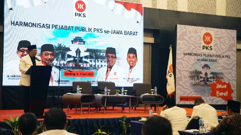 PKS Jabar Doakan Almarhum Emmeril Kahn Mumtadz Husnul Khotimah