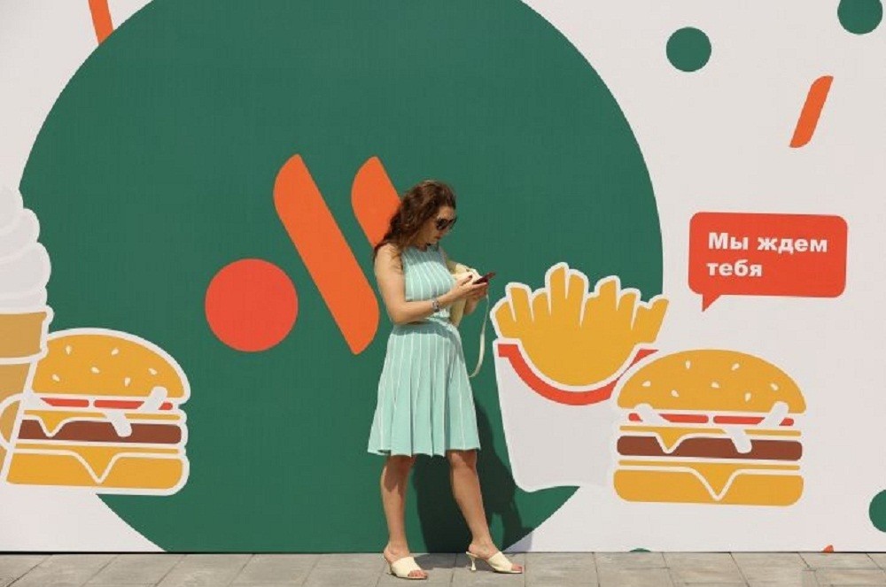 Restoran McD di Rusia Ganti Nama Jadi Vkusno i Tochka, Ini Artinya