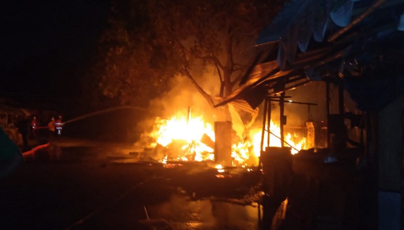 15 Kios di Pasar Jambu Dua Bogor Terbakar, Diduga akibat Korsleting Listrik