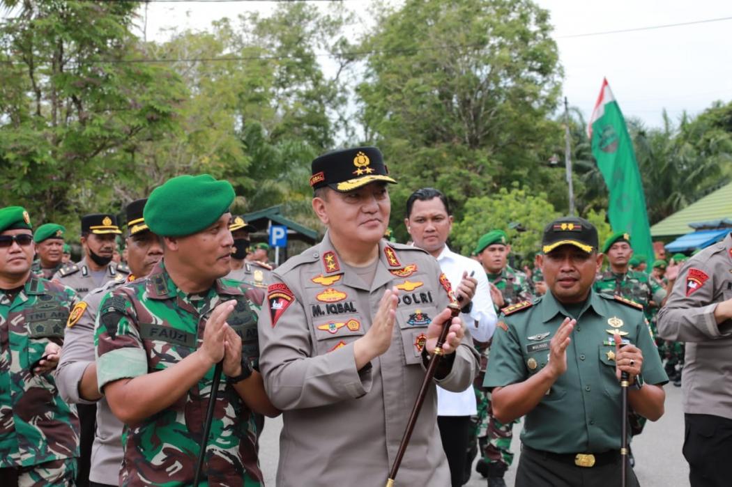 Kunjungi 2 Markas TNI di Kampar, Kapolda Riau: Jaga dan Rawat Solidaritas